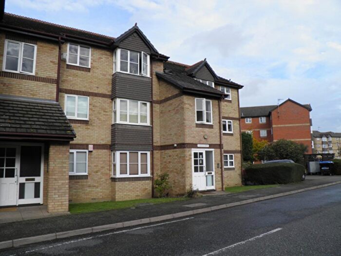 Studio To Rent In Gaugin Court, Stubbs Drive, SE16