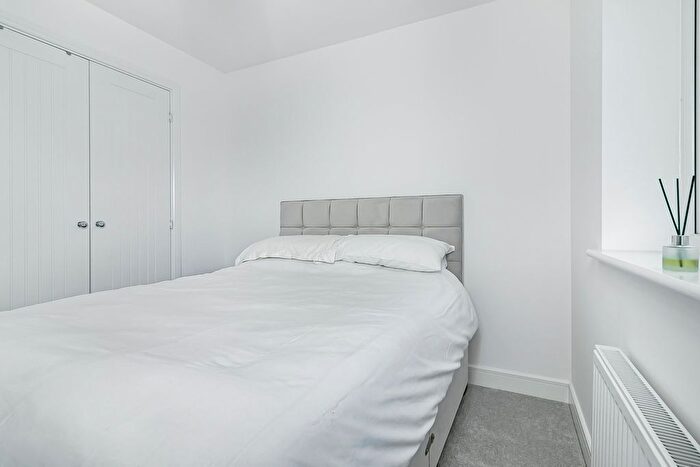 3 Bedroom Terraced House For Sale In Rockingham Dene, Wellingborough, NN8