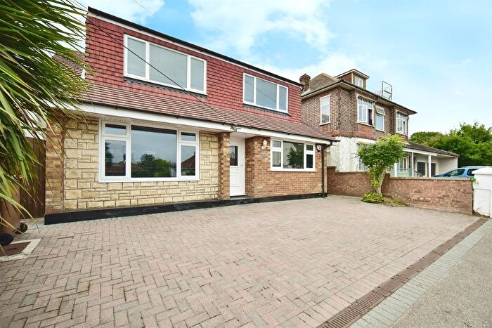 6 Bedroom Bungalow For Sale In Queens Road, Minster On Sea, Sheerness, ME12