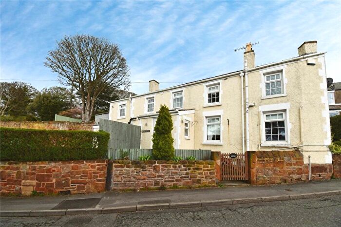 2 Bedroom Detached House For Sale In Dee View Road, Heswall, Wirral, CH60