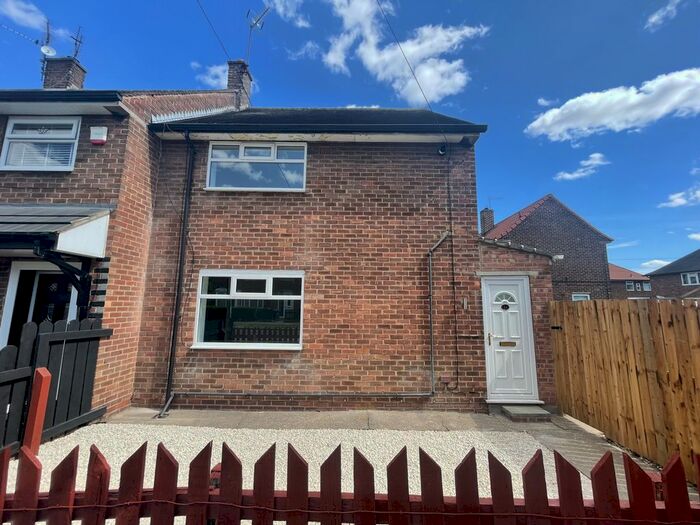 2 Bedroom End Of Terrace House To Rent In Tedworth Road, Bilton Grange, Hull, Yorkshire, HU9