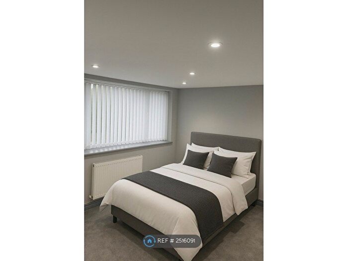 4 Bedroom Detached House To Rent In Wordsworth Way, Rochdale, OL11