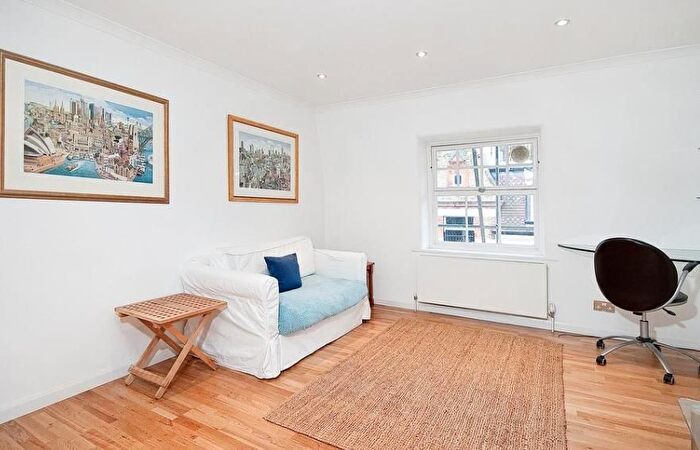 1 Bedroom Flat To Rent In Shouldham Street, Marylebone, London, W1H
