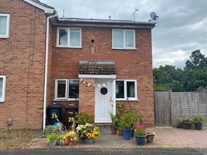1 Bedroom Property To Rent In Langham Close, North Baddesley, SO52
