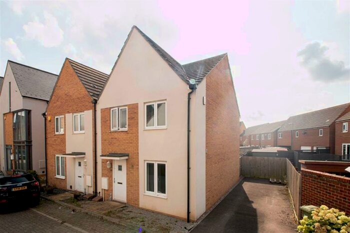 3 Bedroom Semi-Detached House To Rent In Loughborough Drive, Broughton, Milton Keynes, MK10