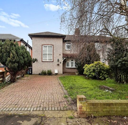 3 Bedroom Semi-Detached House To Rent In Addison Road, Ilford, IG6