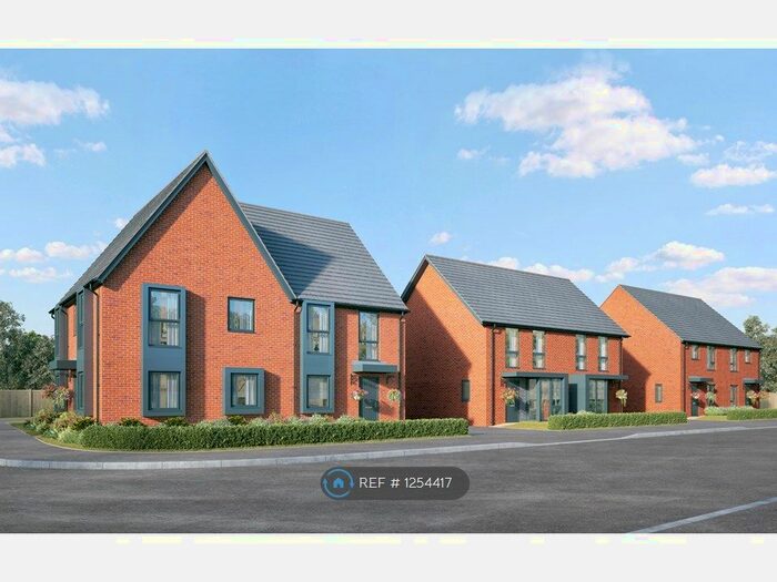 2 Bedroom Semi-Detached House To Rent In Lapwing Close, Partington, Manchester, M31