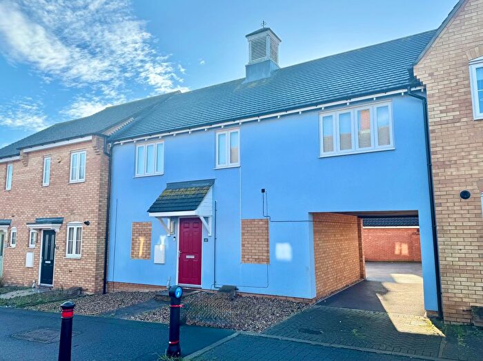 2 Bedroom Maisonette For Sale In Henry Everett Grove, Colchester, CO2