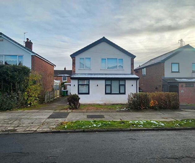 4 Bedroom Detached House For Sale In Wordsworth Way, OL11