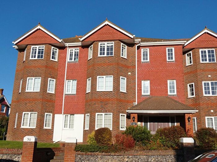 2 Bedroom Flat To Rent In Dorchester Court, Selwyn Road, Eastbourne, BN21