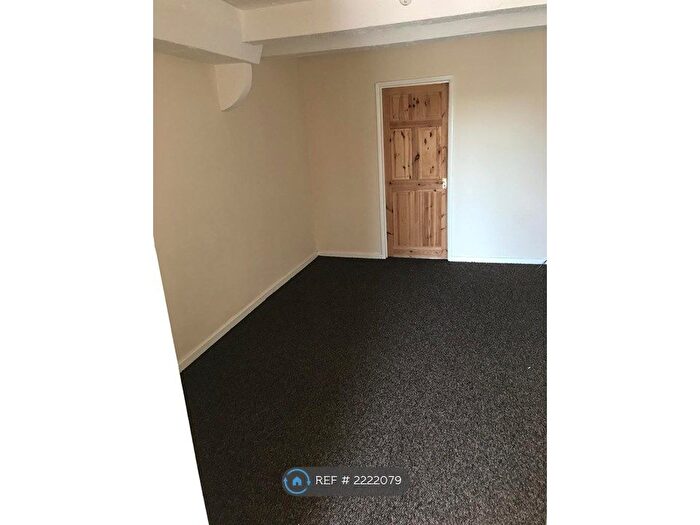 1 Bedroom Flat To Rent In Outram Street, Sutton-In-Ashfield, NG17