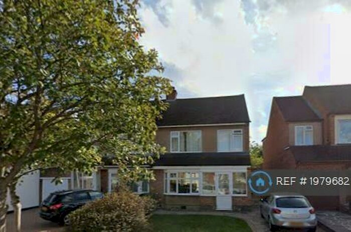 3 Bedroom Semi-Detached House To Rent In Chelsworth Drive, Harold Wood, RM3