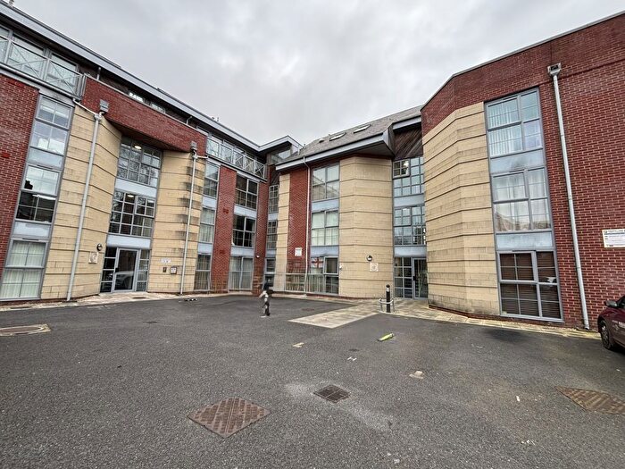 1 Bedroom Flat To Rent In Centros Apartments Fisherton Street, Salisbury, Wiltshire, SP2