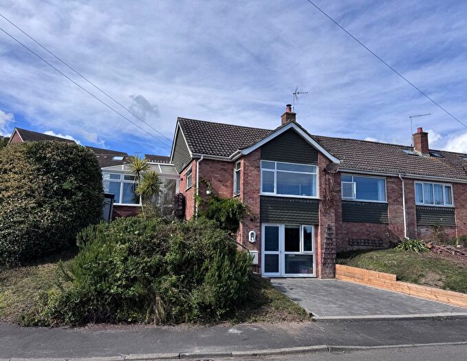 3 Bedroom Bungalow For Sale In Millfields Road, Hythe, Kent, CT21