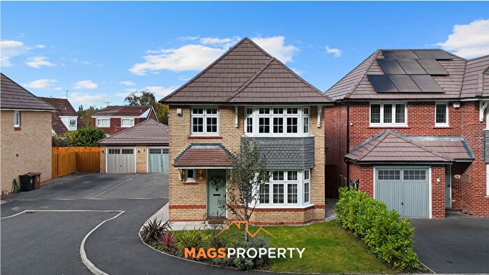 4 Bedroom Detached House For Sale In Bankhouse Drive, Liverpool, L31