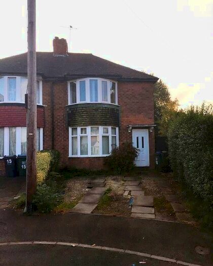 3 Bedroom Semi-Detached House To Rent In Jarvis Crescent, Oldbury, B69