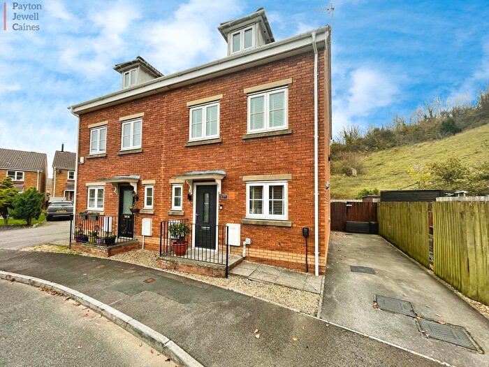 3 Bedroom Semi Detached House For Sale In Maes Dewi Pritchard, Brackla, Bridgend County., CF31