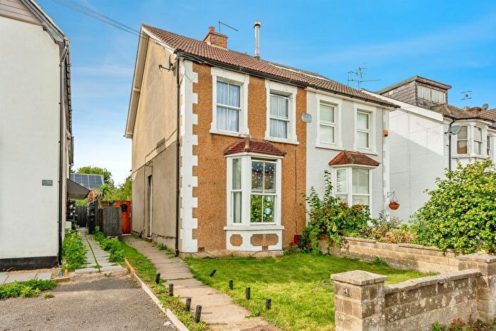 4 Bedroom Semi-Detached House For Sale In Monson Road, Redhill, RH1