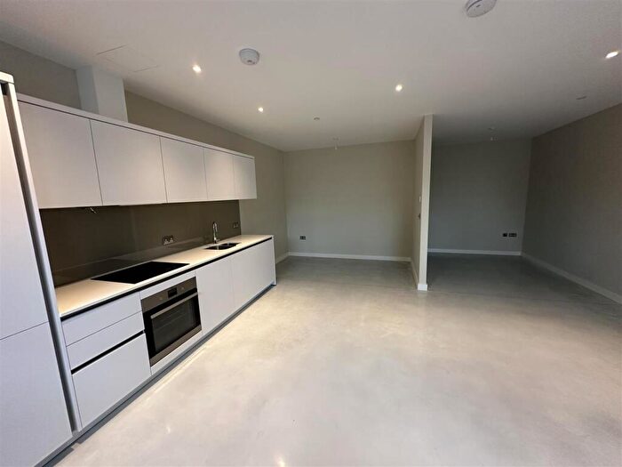 2 Bedroom Property To Rent In Hampshire Street, London, NW5
