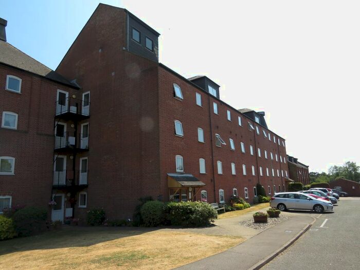 1 Bedroom Flat To Rent In Swonnells Court, Lowestoft, NR32