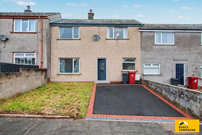 2 Bedroom Terraced House For Sale In Thames Road, Walney, Barrow-in-furness, LA14