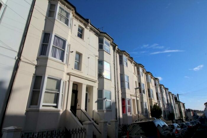 2 Bedroom Flat To Rent In Buckingham Street, Brighton, BN1