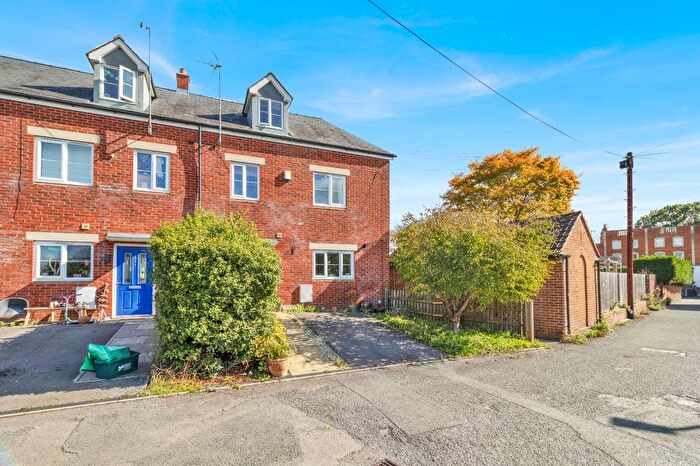 4 Bedroom Terraced House For Sale In Laburnum Walk, Stonehouse, Gloucestershire, GL10