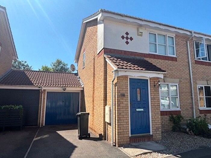 2 Bedroom Property To Rent In The Culvert, Bristol, BS32