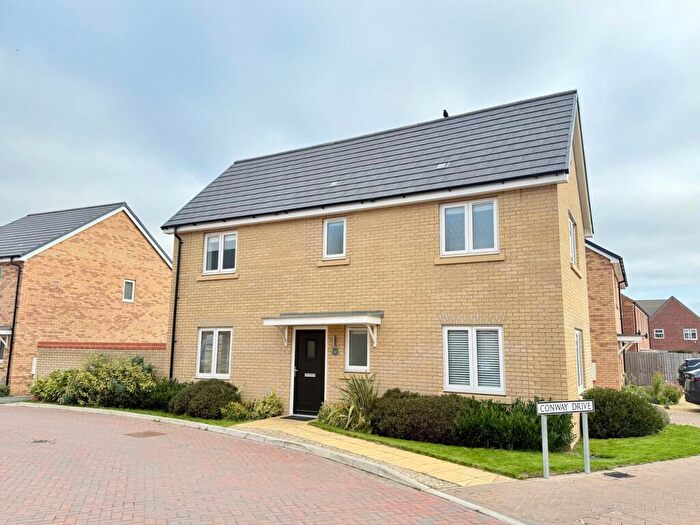 3 Bedroom Detached House For Sale In Conway Drive, Bourne, PE10