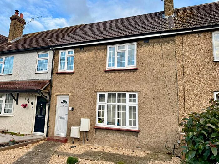 3 Bedroom Terraced House To Rent In High Road, Turnford, Broxbourne, EN10