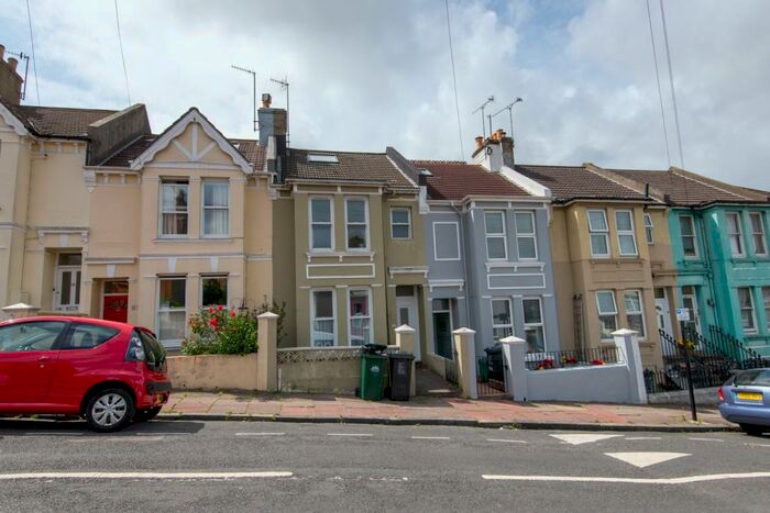 6 Bedroom Terraced House To Rent In Brighton, BN2