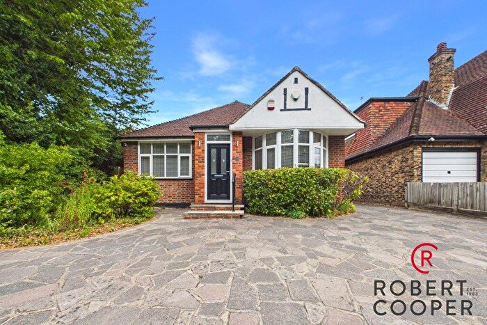 2 Bedroom Bungalow For Sale In Field End Road, Pinner, Middlesex, HA5