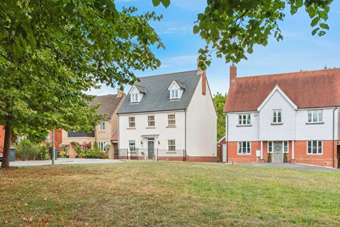 5 Bedroom Detached House For Sale In Sandpiper Road, Stowmarket, IP14