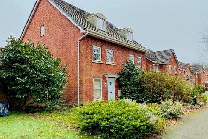 4 Bedroom Property To Rent In Saunton Walk, Chorley, PR7