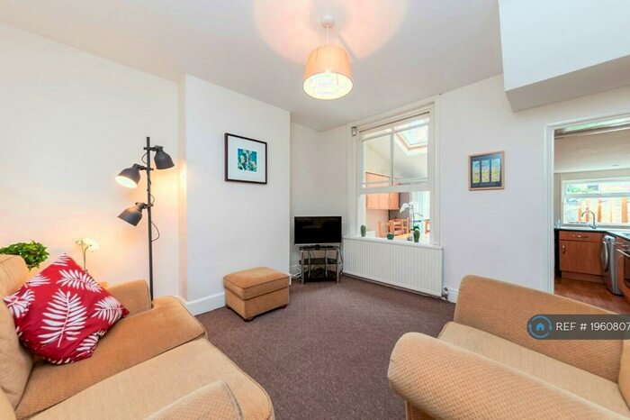 4 Bedroom Terraced House To Rent In Crandale Road, Bath, BA2