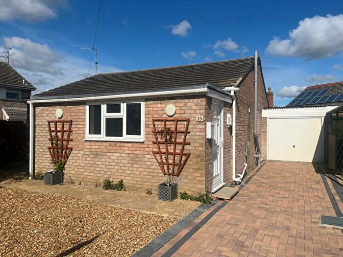 3 Bedroom Detached Bungalow To Rent In Ash Grove, Chatteris, PE16