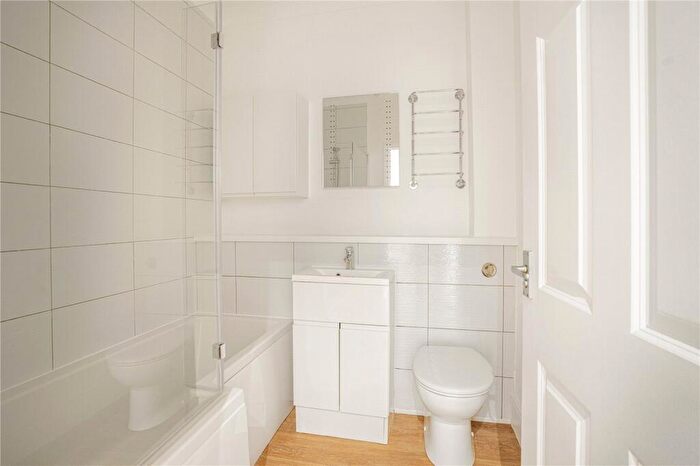2 Bedroom Apartment For Sale In Victoria Road, Summertown, OX2