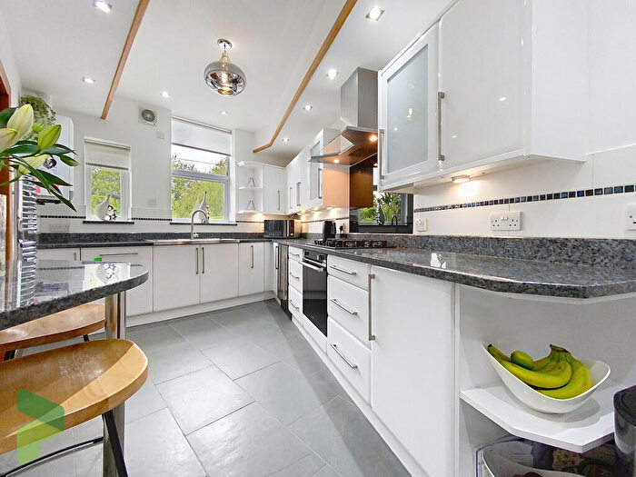 4 Bedroom Terraced House For Sale In Marlton Road, Blackburn, BB2