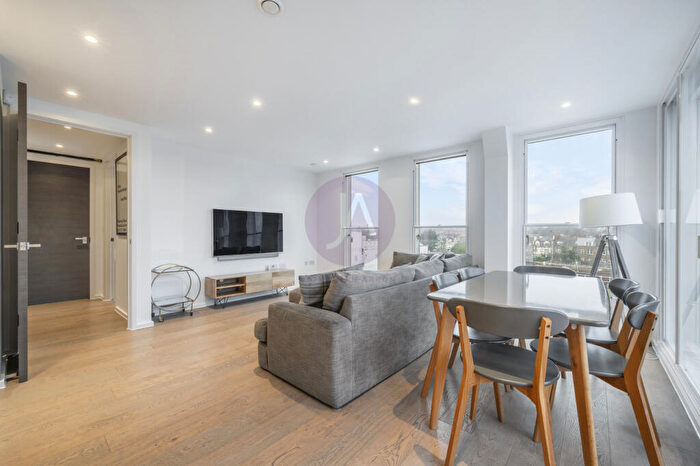 1 Bedroom Penthouse To Rent In Canterbury Road, London, NW6