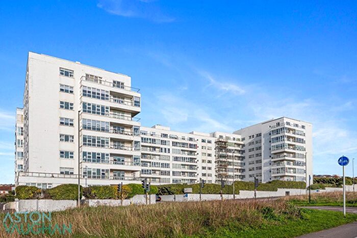 2 Bedroom Flat To Rent In Marine Gate, Marine Drive, Brighton, BN2