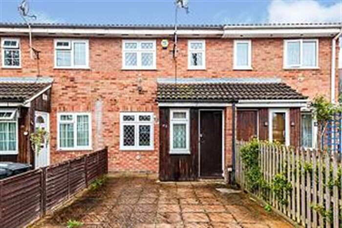1 Bedroom Terraced House To Rent In Bedroom Terraced House In Meadowbrook, Colnbrook, SL3