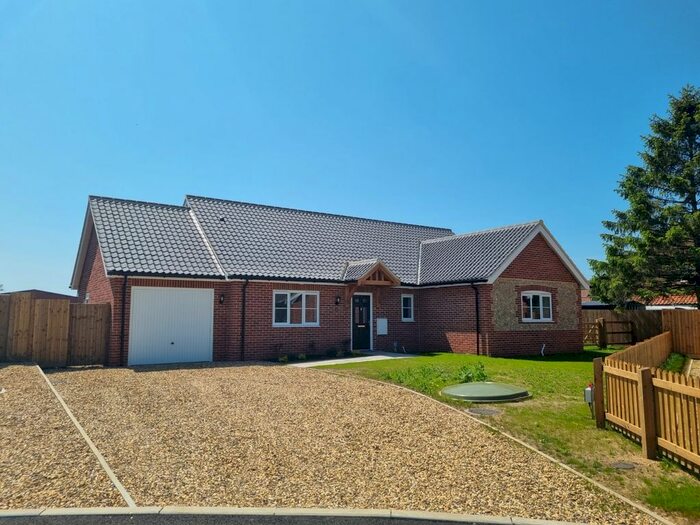 3 Bedroom Detached Bungalow For Sale In Rocklands Road, Shropham, Attleborough, NR17