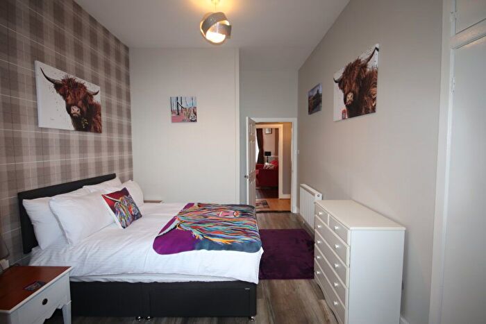 1 Bedroom Flat For Sale In Flat, The Terrace, Rothesay, PA20
