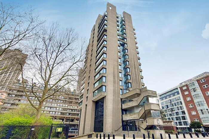 1 Bedroom Flat To Rent In Fann Street, Barbican, London, EC2Y
