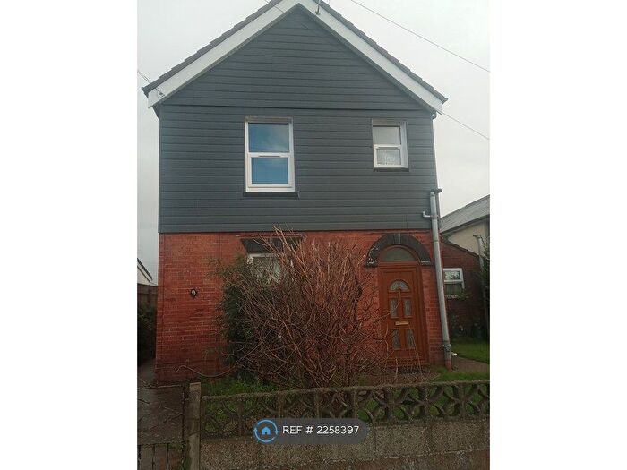 2 Bedroom Flat To Rent In Buckland Rd, Poole, BH12