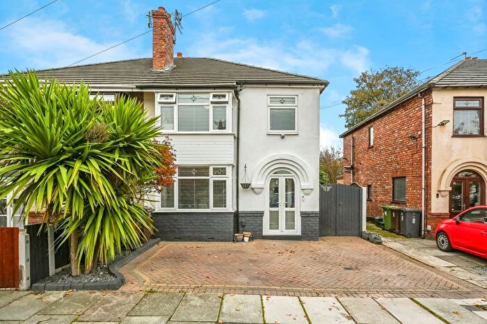 3 Bedroom Semi-detached House For Sale In Willedstan Avenue, Crosby, Liverpool, Merseyside, L23