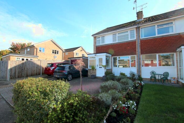 3 Bedroom Terraced House To Rent In Fern Way, Horsham, RH12