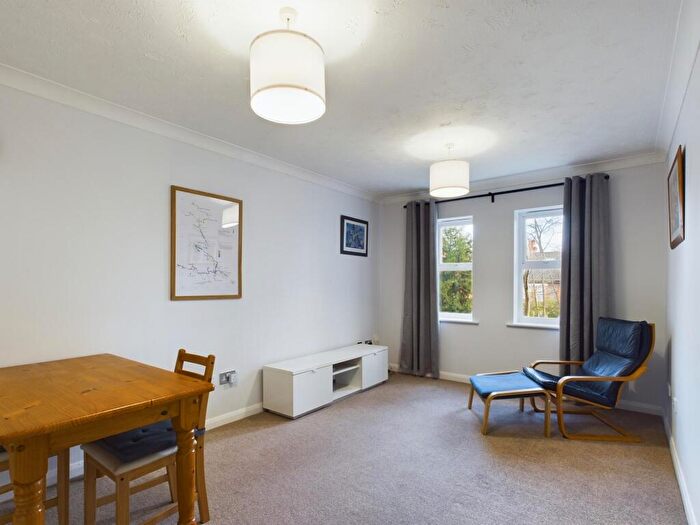 1 Bedroom Flat To Rent In Regent Court, Norn Hill, Basingstoke, RG21