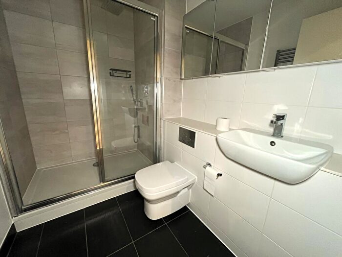 1 Bedroom Flat To Rent In Southernhay Gardens, Exeter, EX1