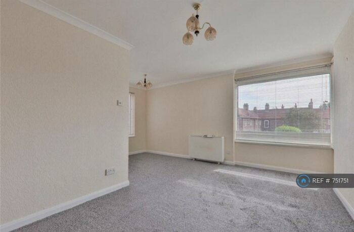 1 Bedroom Flat To Rent In Minster Court, Beverley, HU17